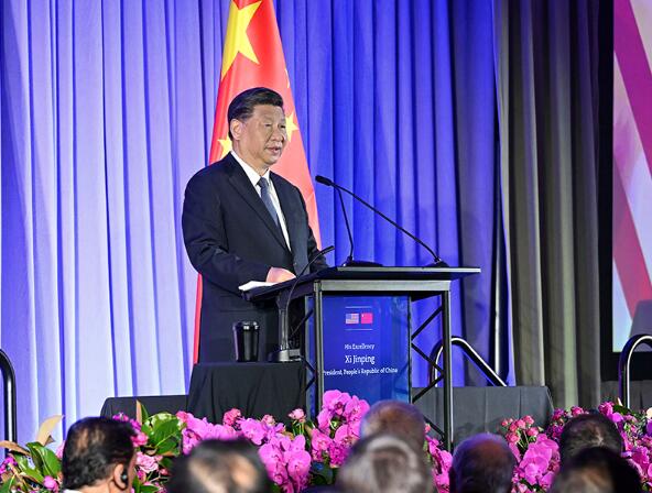 习近平出席美国友好团体联合欢迎宴会并发表演讲2 习近平出席美国友好团体联合欢迎宴会并发表演讲2