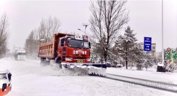 各地积极行动 全力以赴清雪保畅2 各地积极行动 全力以赴清雪保畅2