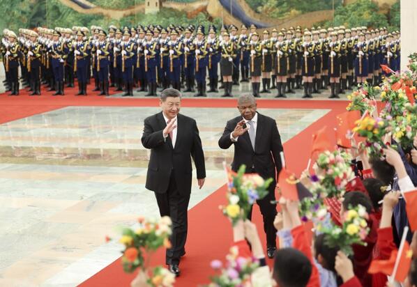 习近平同安哥拉总统洛伦索会谈3