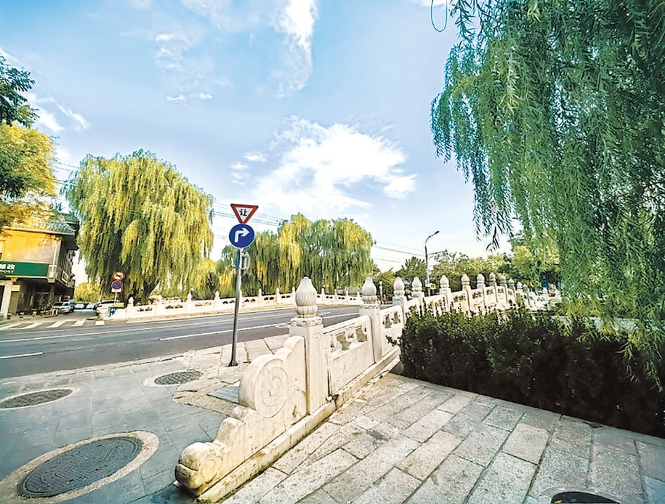 修缮后的万宁桥变得更加古朴、美观。 修缮后的万宁桥变得更加古朴、美观。