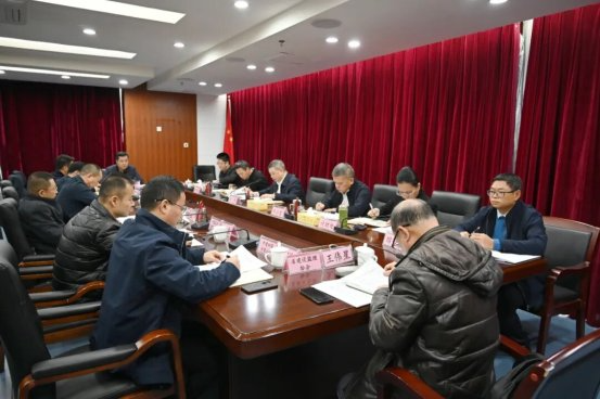 省住房城乡建设厅召开房地产建筑业企业及协会座谈会2